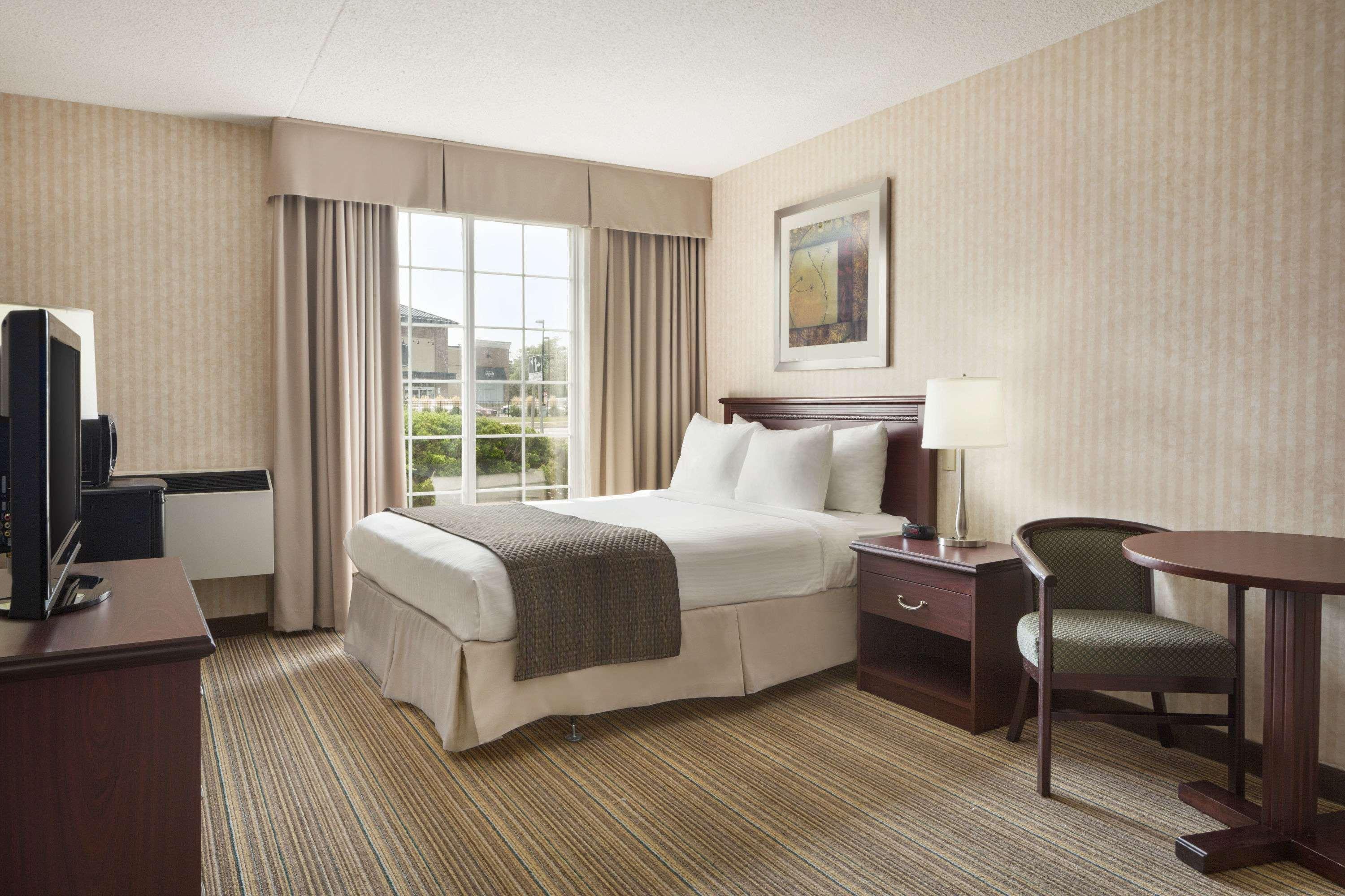 Days Inn By Wyndham Brantford Ngoại thất bức ảnh