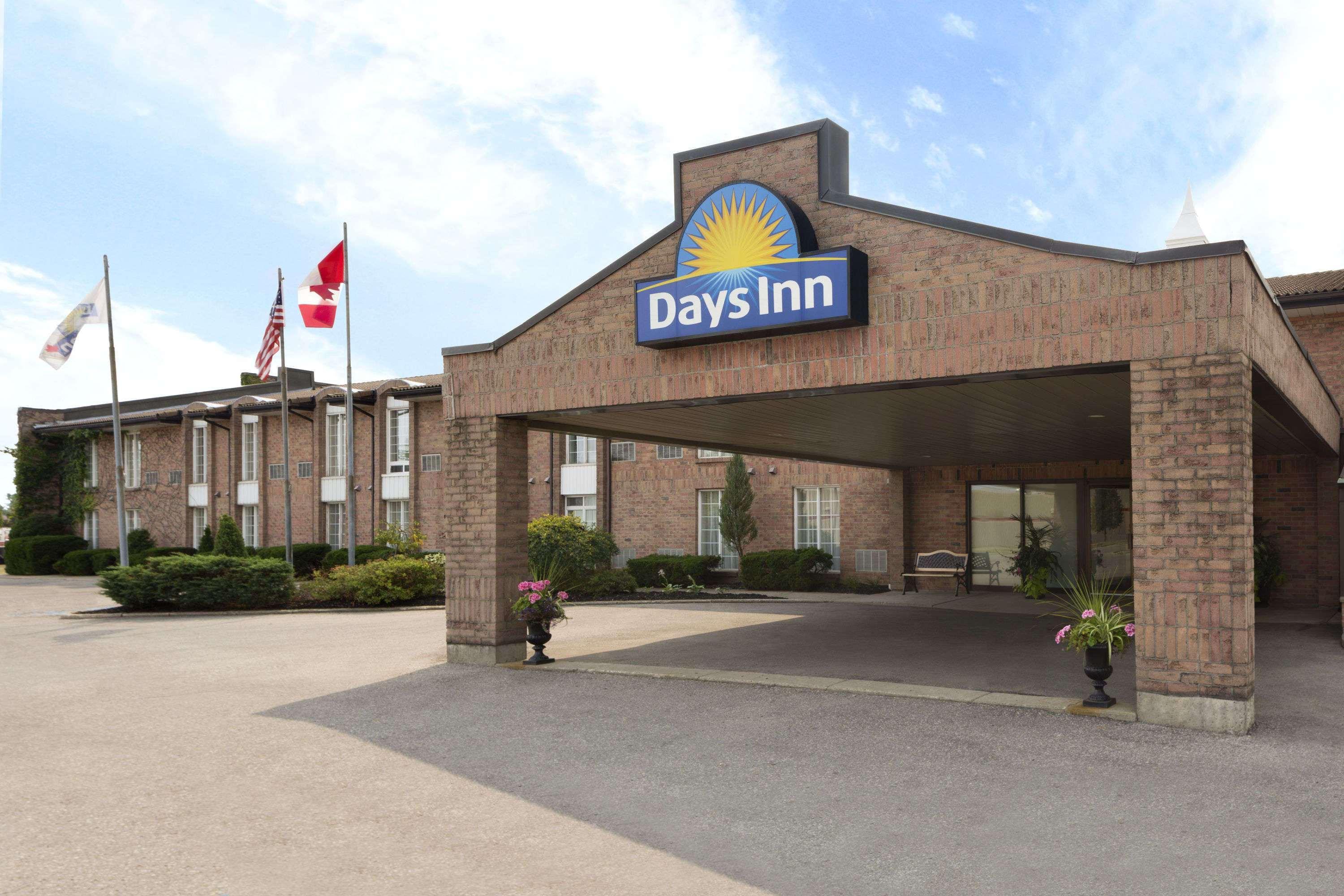 Days Inn By Wyndham Brantford Ngoại thất bức ảnh